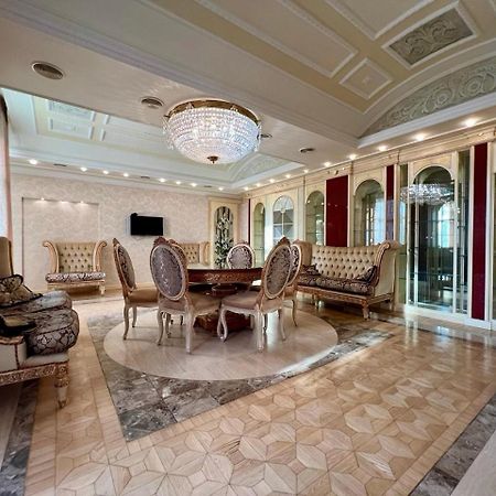 Apartments Rentals Ukraine On Kreshchatik Киев Экстерьер фото