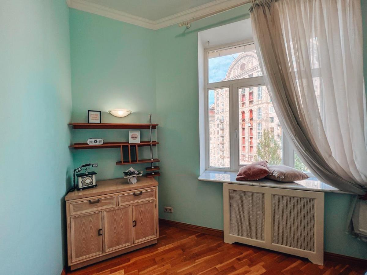 Apartments Rentals Ukraine On Kreshchatik Киев Экстерьер фото
