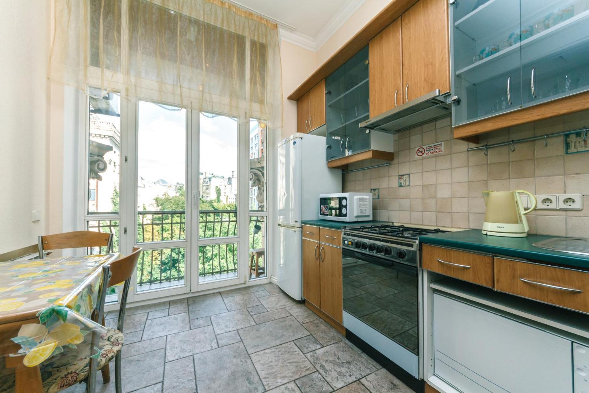 Apartments Rentals Ukraine On Kreshchatik Киев Номер фото