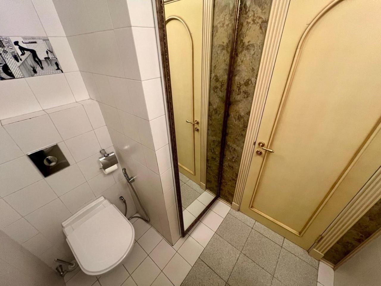 Apartments Rentals Ukraine On Kreshchatik Киев Экстерьер фото