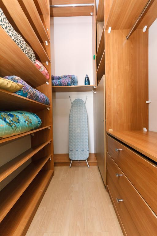 Apartments Rentals Ukraine On Kreshchatik Киев Экстерьер фото